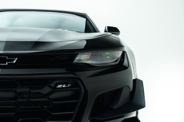 Used 2018 Chevrolet Camaro ZL1 image 7