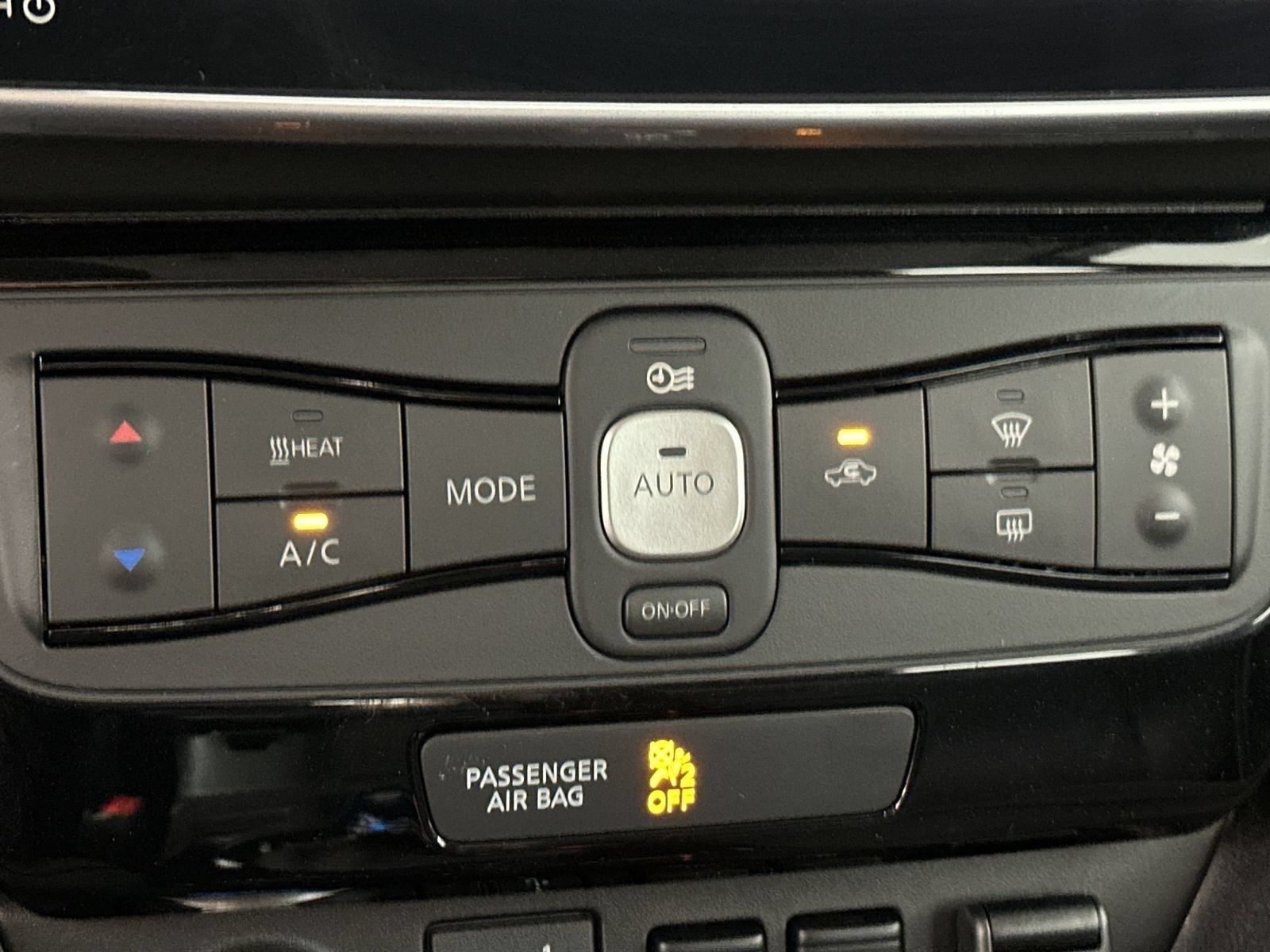 New 2025 Nissan Leaf SV Plus FWD image 19