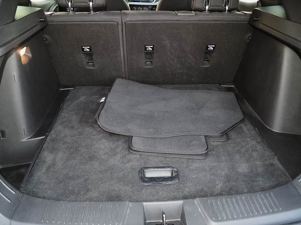 Used 2024 Chevrolet Trax RS w/ Driver Confidence Package image 9