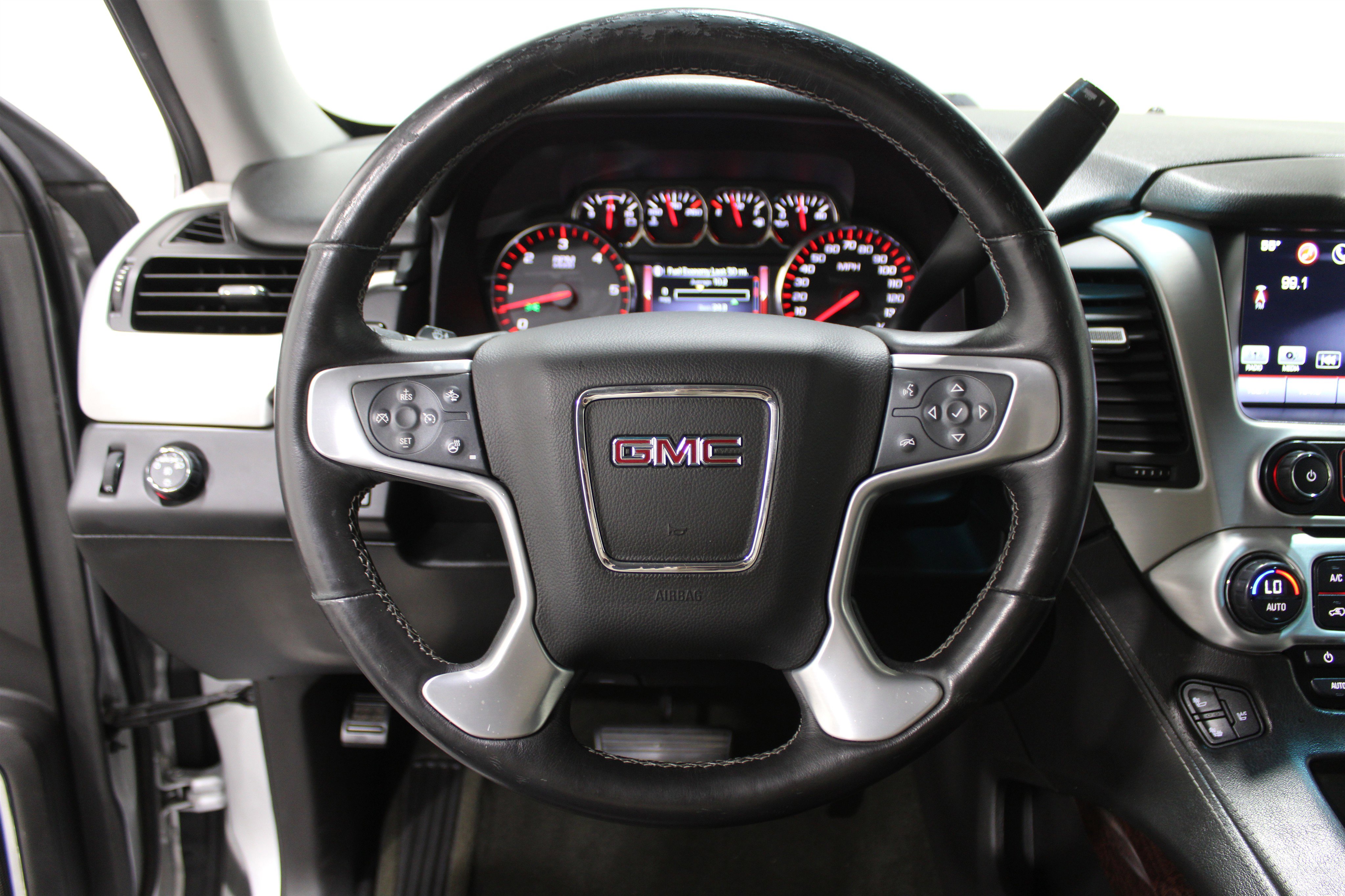 Used 2016 GMC Yukon SLT w/ Open Road Package image 11