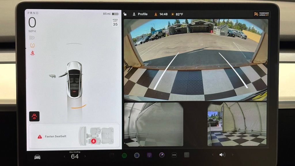 Used 2022 Tesla Model Y Performance AWD/4WD image 36