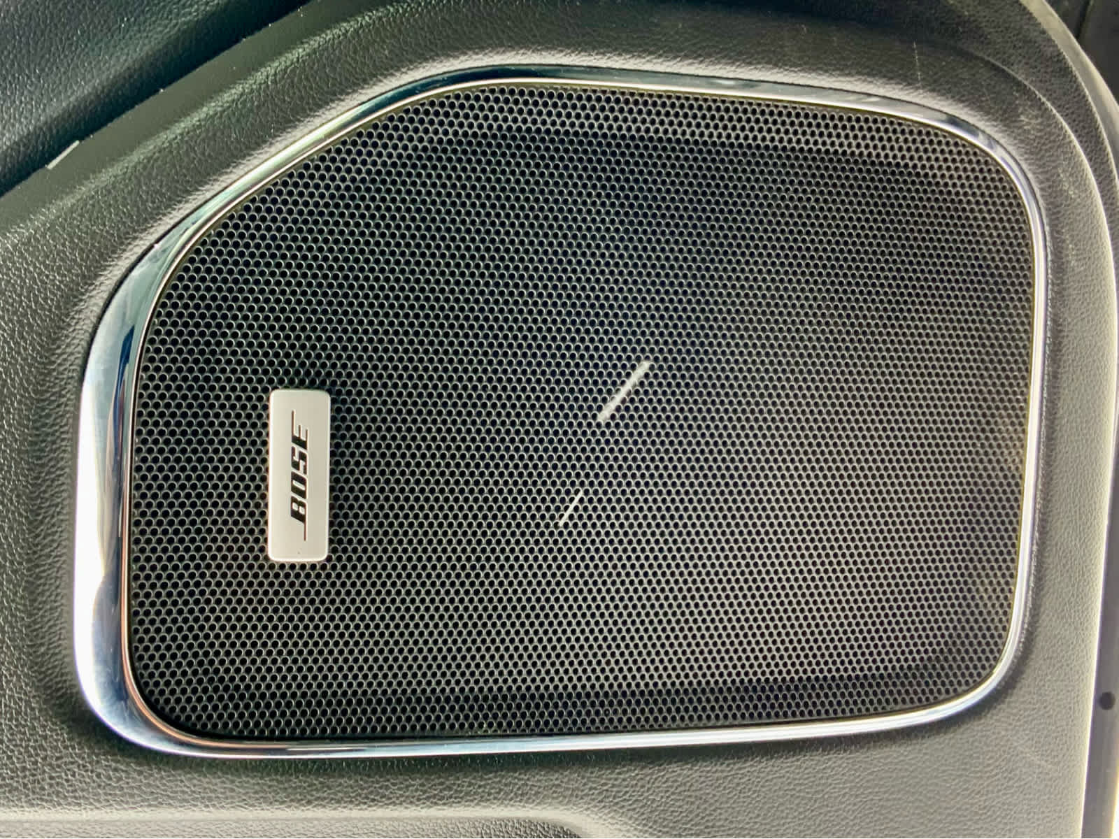 Used 2018 Chevrolet Silverado 1500 High Country image 45