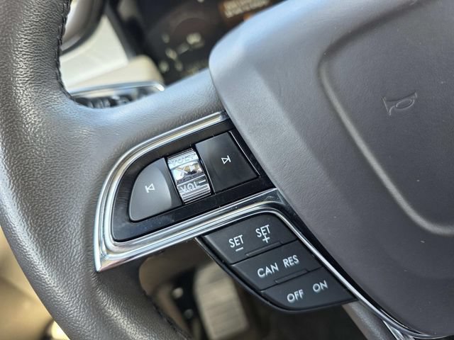 Certified 2022 Lincoln Nautilus FWD w/ Premium Package image 13