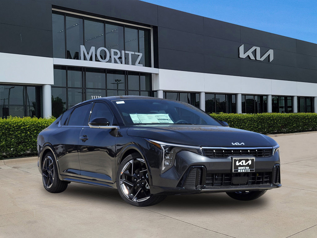 New 2026 Kia K4 GT-Line image 1