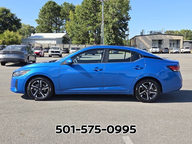 Used 2025 Nissan Sentra SV FWD image 2