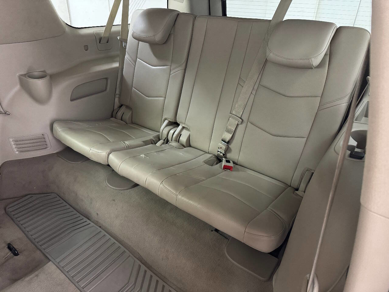 Used 2016 Cadillac Escalade ESV Premium AWD/4WD image 29