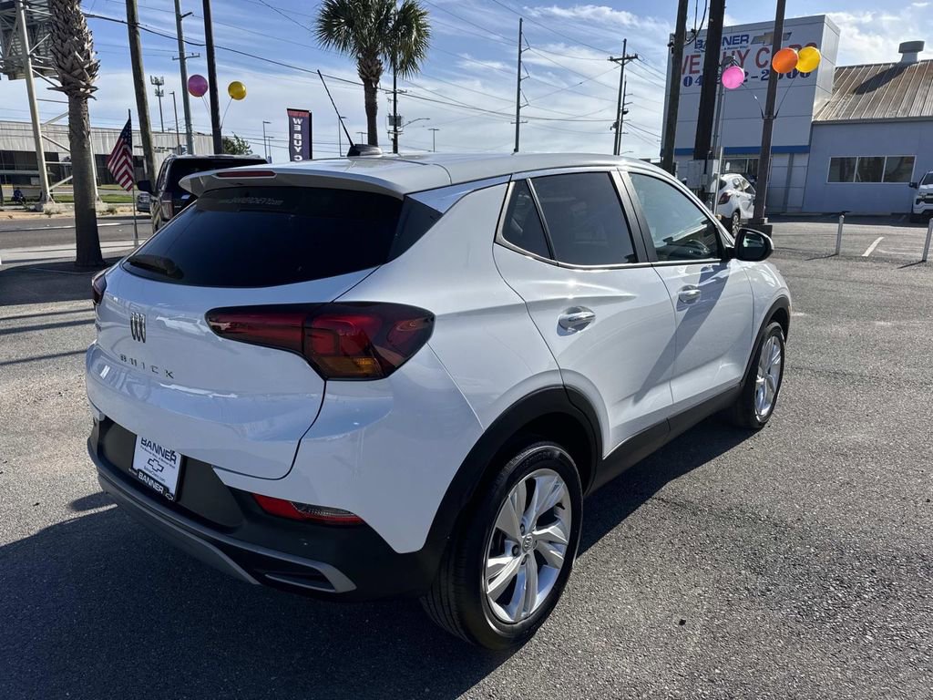 Certified 2024 Buick Encore GX Preferred FWD image 7