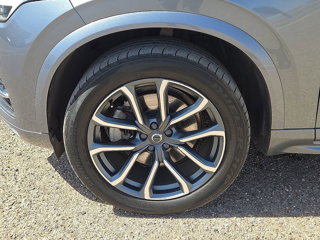 Used 2019 Volvo XC90 T6 Momentum image 10