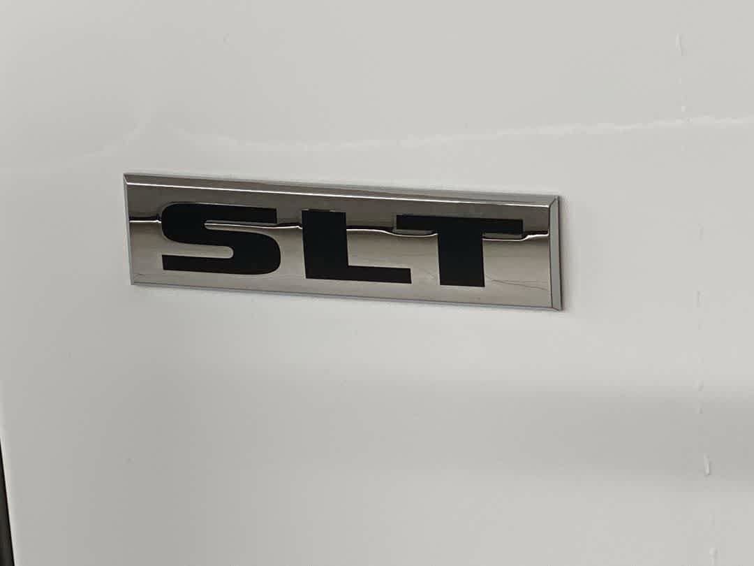 Used 2020 RAM 1500 Classic SLT w/ Trailer & Traction Group AWD/4WD image 11