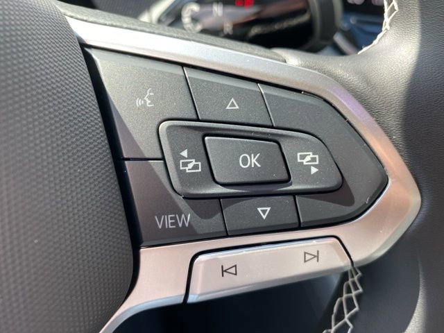 Used 2025 Volkswagen Tiguan S AWD/4WD image 23