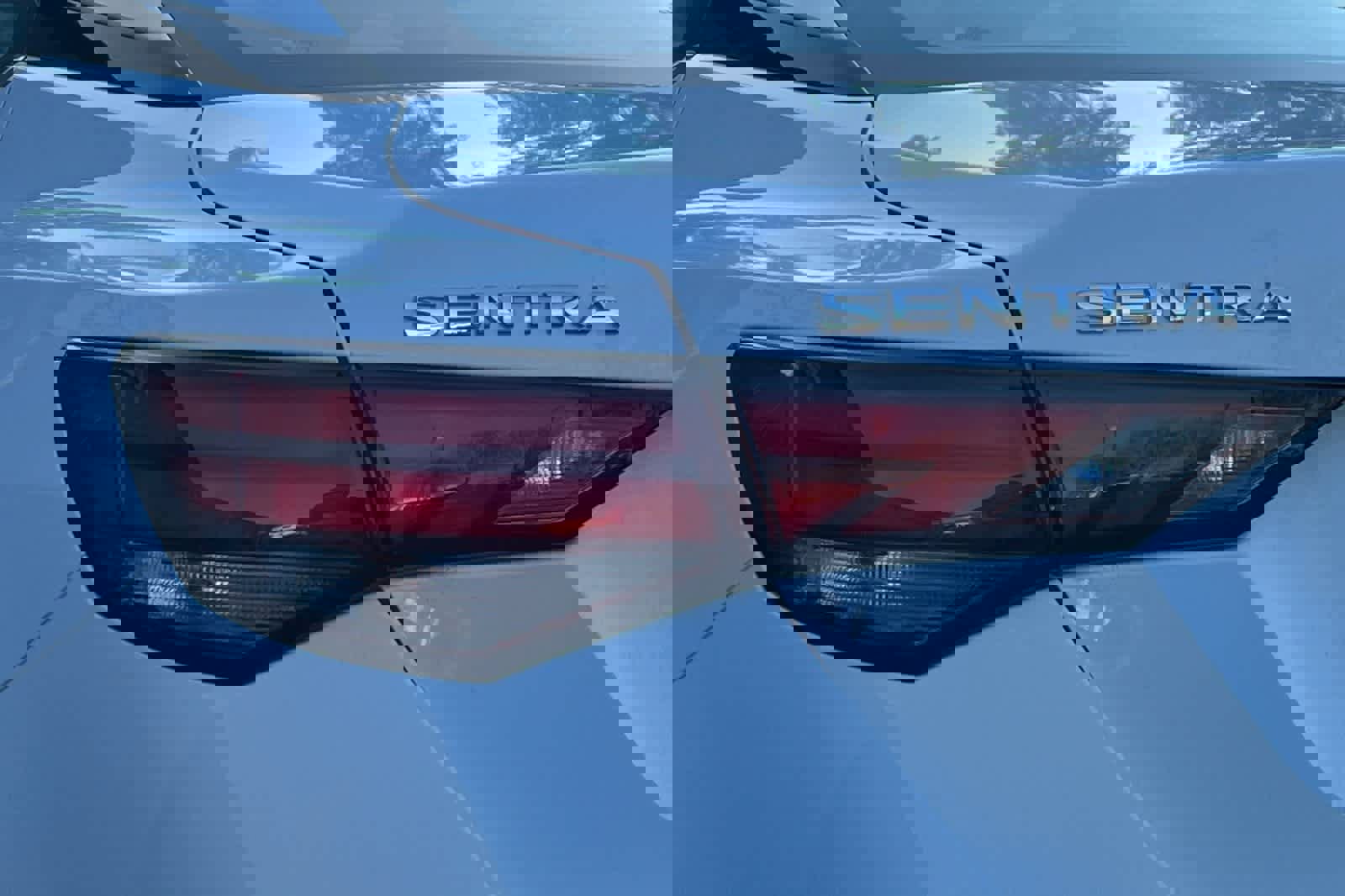 Certified 2025 Nissan Sentra S image 16