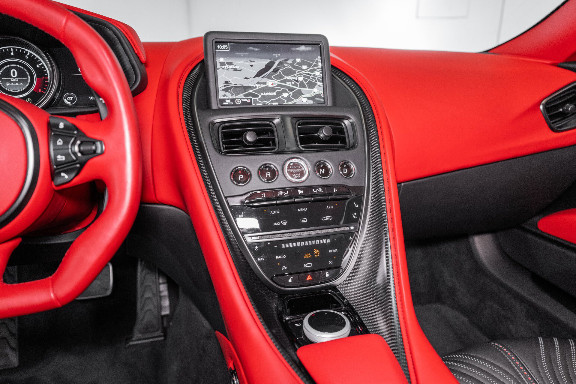 Used 2023 Aston Martin DB11 V8 Coupe image 20