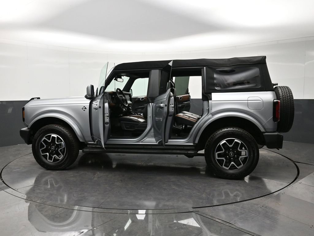 Used 2024 Ford Bronco Outer Banks image 36