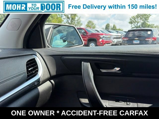 Used 2017 Chevrolet Traverse LT FWD image 27