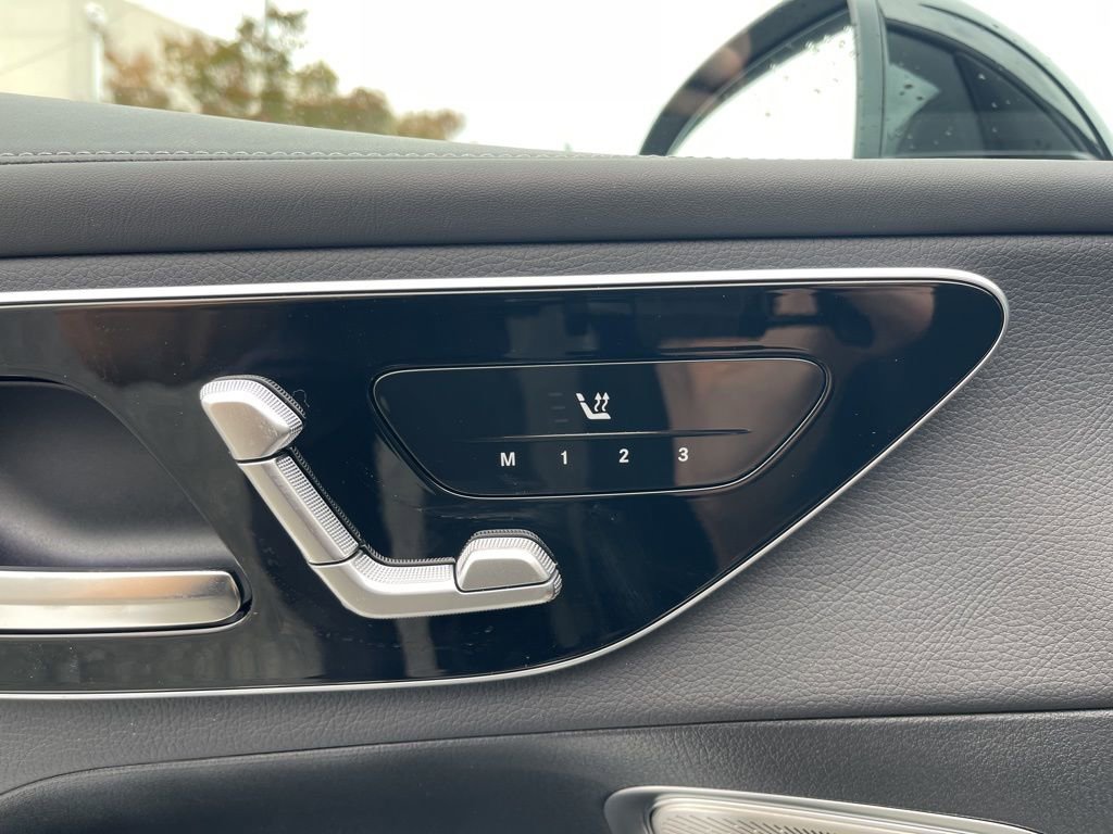 New 2026 Mercedes-Benz GLC 300 4MATIC image 24