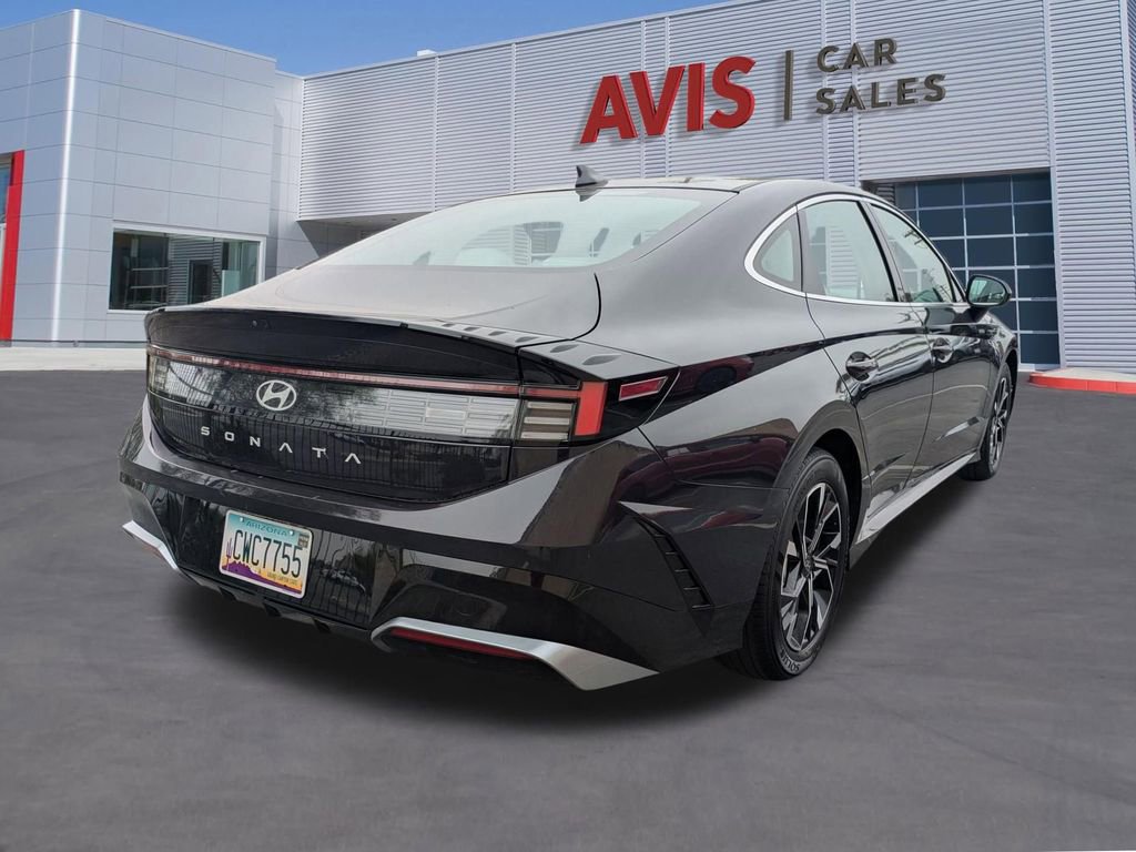 Used 2025 Hyundai Sonata SEL FWD image 6