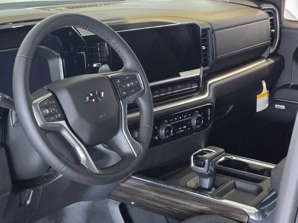 New 2026 Chevrolet Silverado 1500 RST w/ Dark Appearance Package AWD/4WD image 23