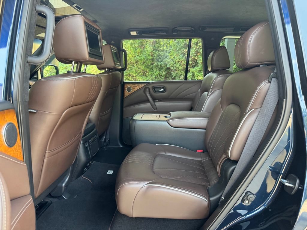 Used 2017 INFINITI QX80 Limited AWD/4WD image 23