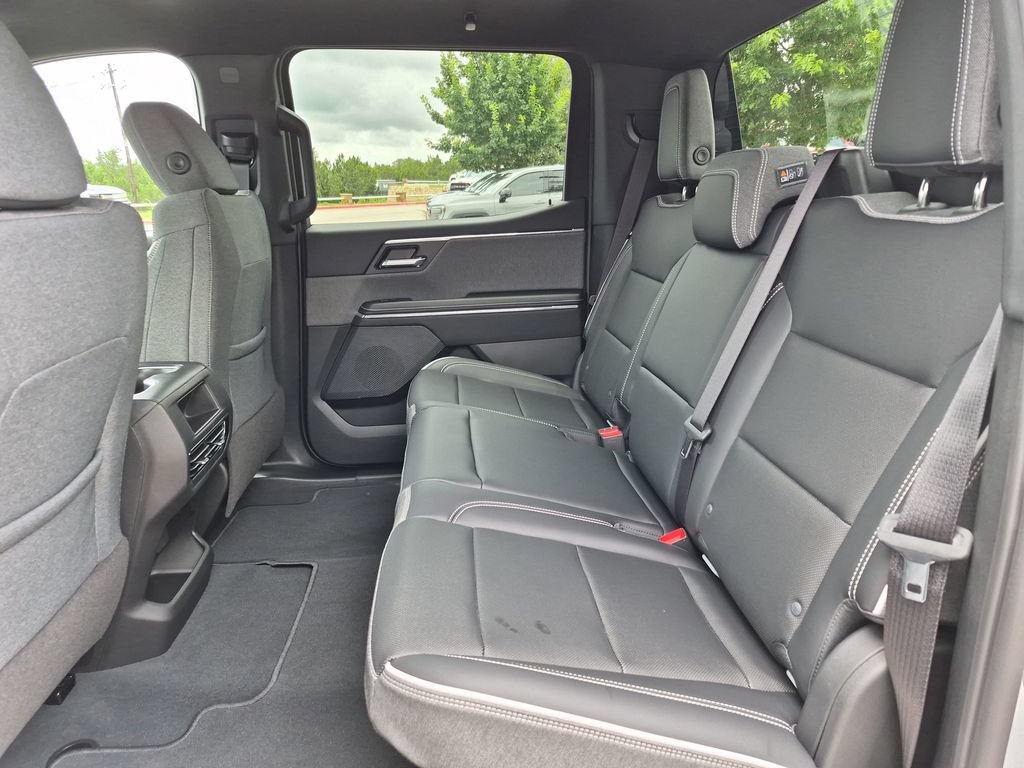 New 2026 GMC Sierra EV Elevation w/ LPO, Elevation Dark Package AWD/4WD image 34