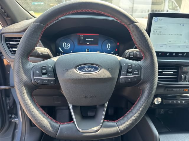 Used 2025 Ford Escape ST-Line Select w/ Tech Pack #2 AWD/4WD image 18