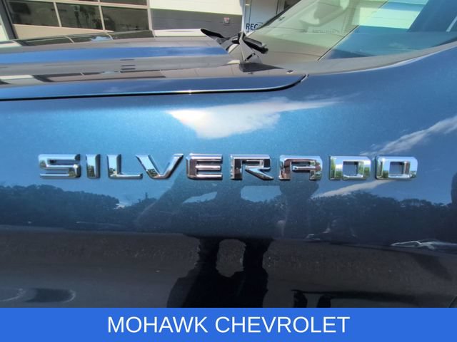 Certified 2020 Chevrolet Silverado 1500 Custom w/ Custom Value Package AWD/4WD image 32