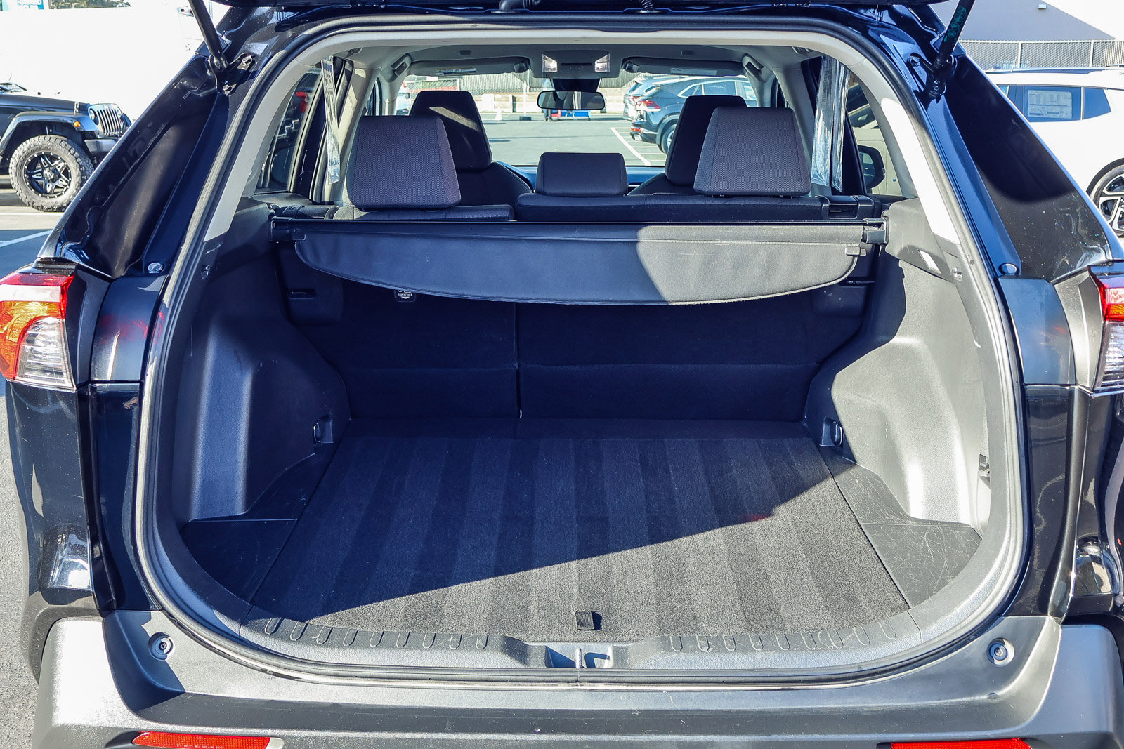 Used 2024 Toyota RAV4 XLE image 15