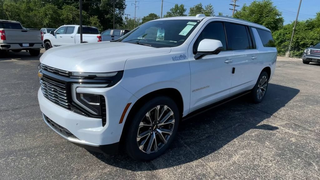 New 2026 Chevrolet Suburban High Country AWD/4WD image 6