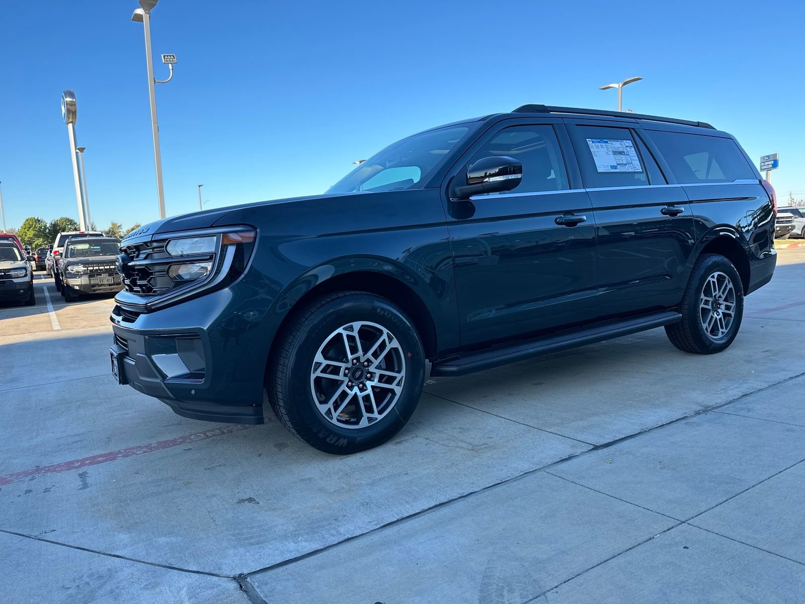 New 2025 Ford Expedition Max Active