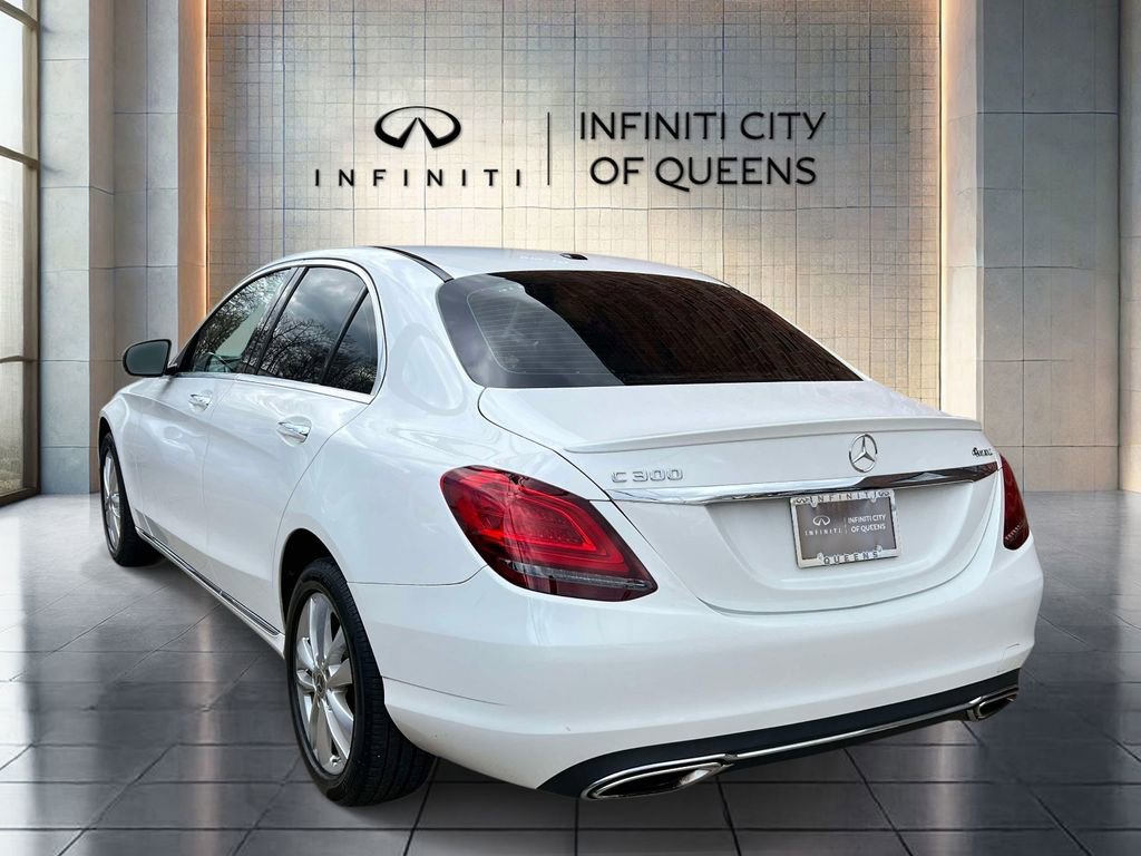 Used 2019 Mercedes-Benz C 300 4MATIC Sedan image 4