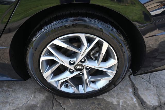 Used 2023 Hyundai Sonata SEL FWD image 13
