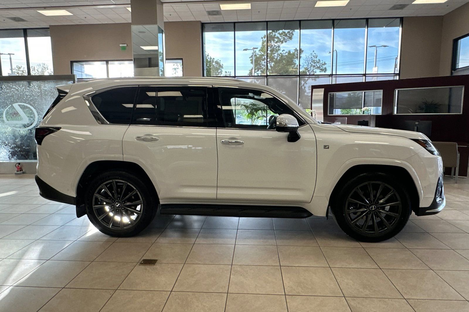 New 2026 Lexus LX 700h F Sport image 3