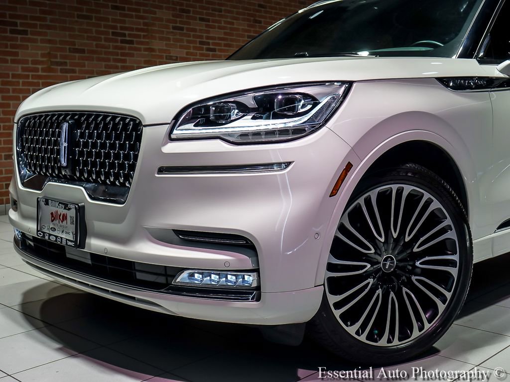 Used 2024 Lincoln Aviator Black Label w/ Dynamic Handling Package AWD/4WD image 3
