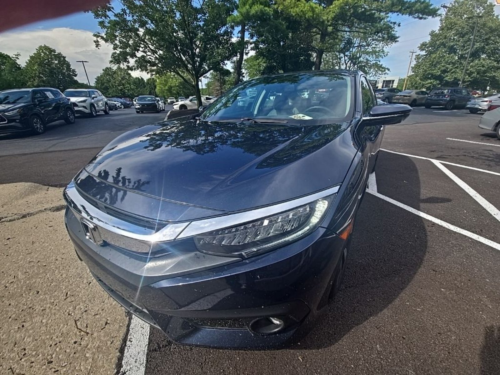 Used 2017 Honda Civic Touring image 6