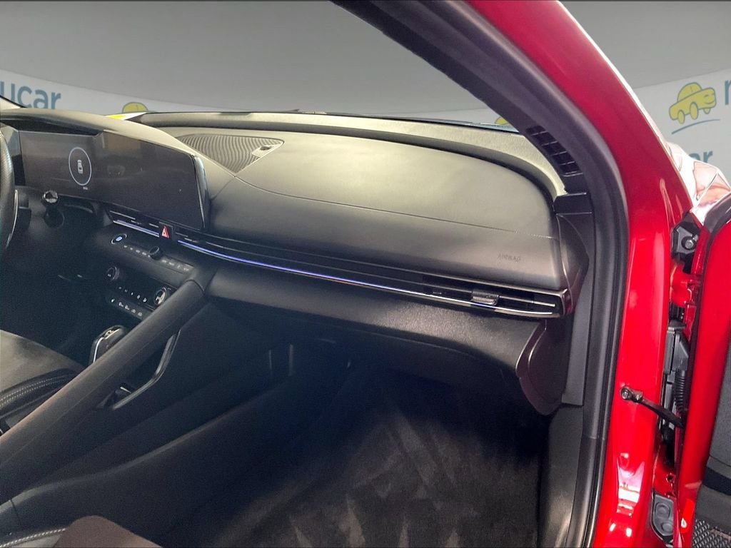 Used 2025 Hyundai Elantra N FWD image 13