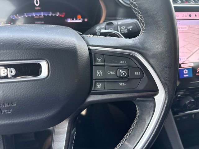 Used 2022 Jeep Grand Cherokee L Limited AWD/4WD image 21