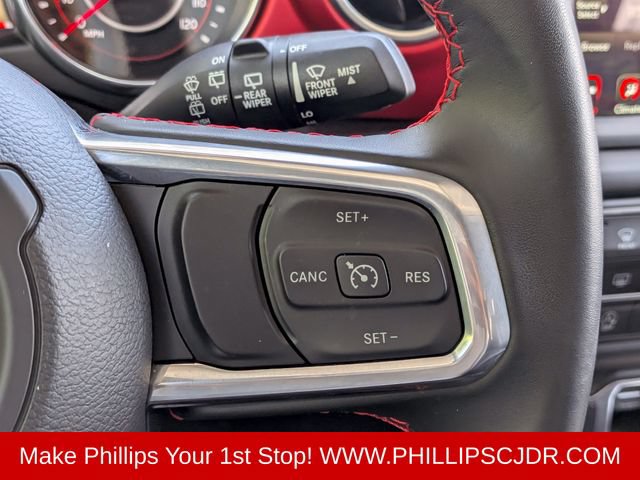 Used 2022 Jeep Wrangler Unlimited Rubicon AWD/4WD image 24