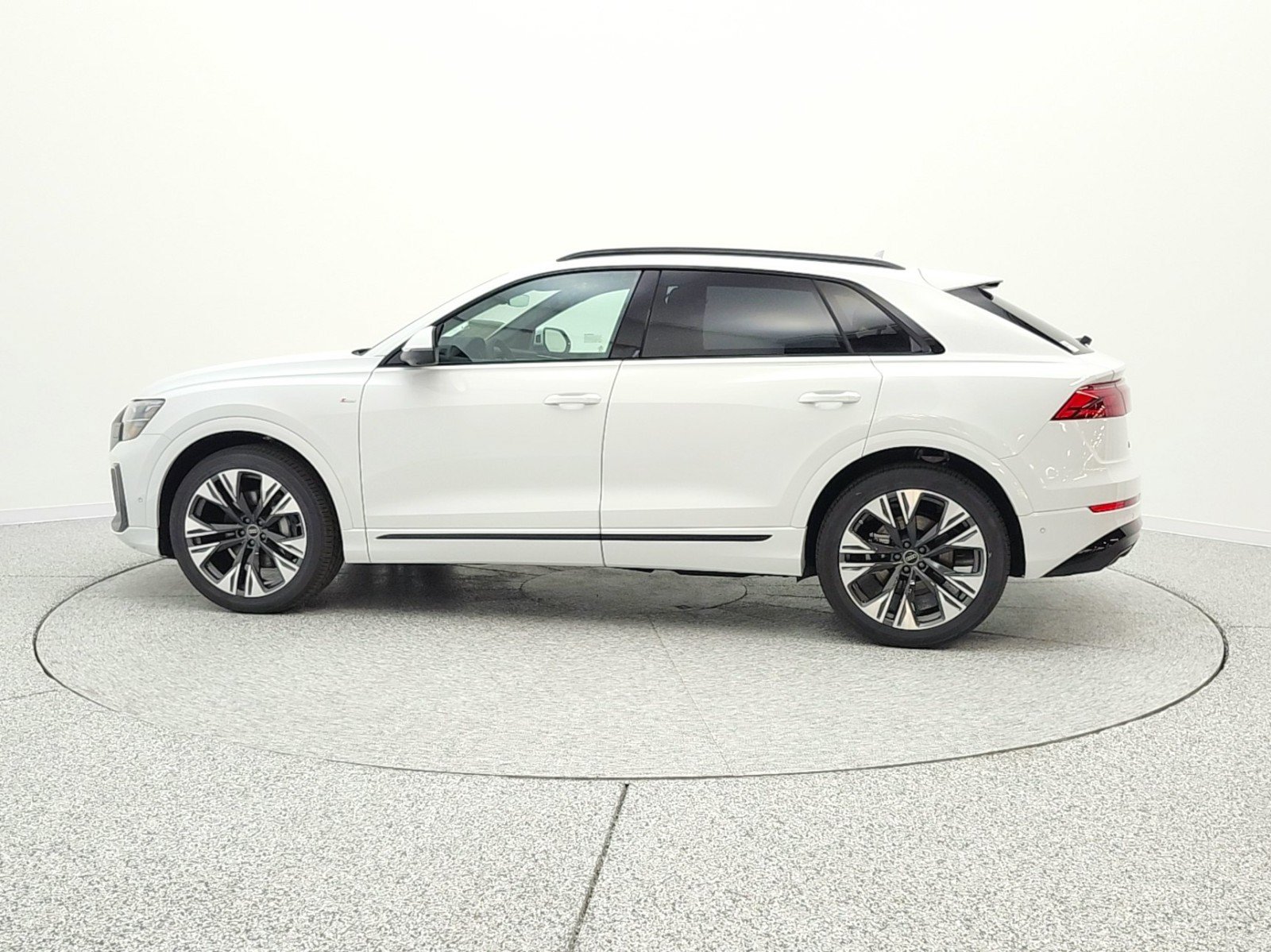New 2026 Audi Q8 Prestige AWD/4WD image 8