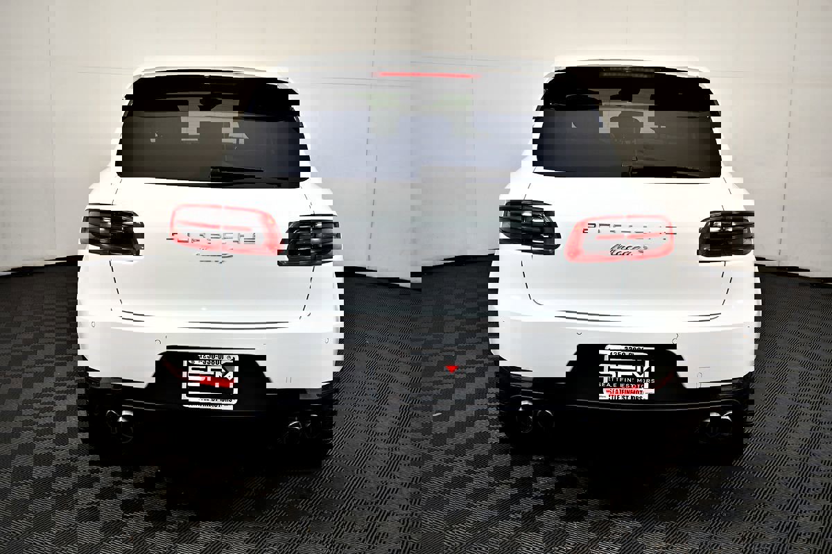 Used 2016 Porsche Macan S image 9