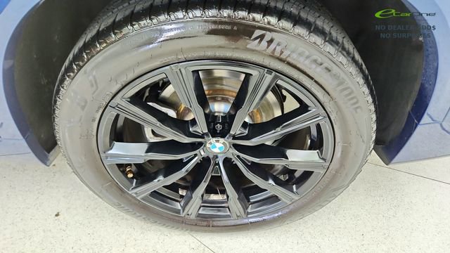 Used 2023 BMW X5 xDrive40i w/ M Sport Package AWD/4WD image 59