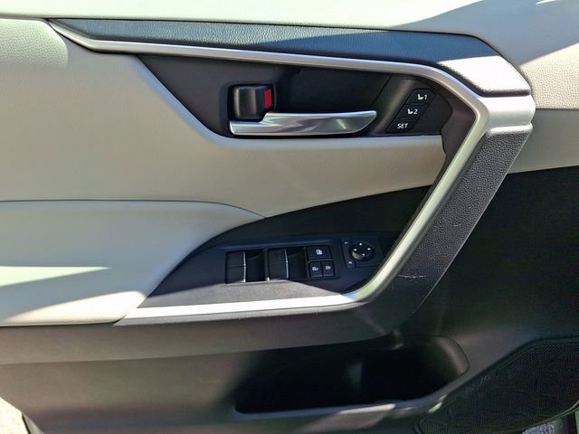 Certified 2021 Toyota RAV4 XLE Premium AWD/4WD image 12
