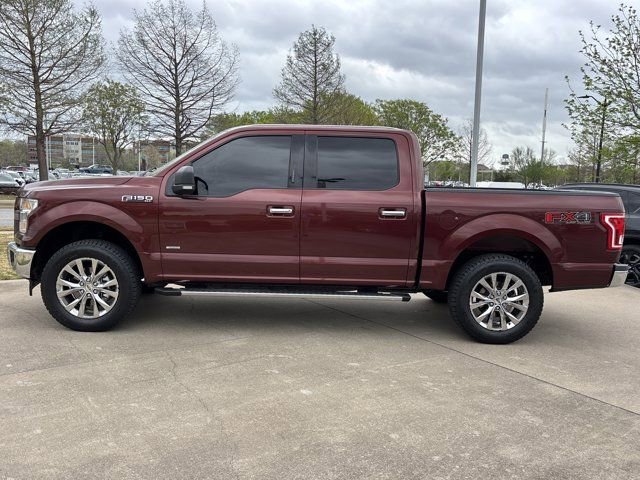 Used 2017 Ford F150 XLT w/ Equipment Group 302A Luxury image 9