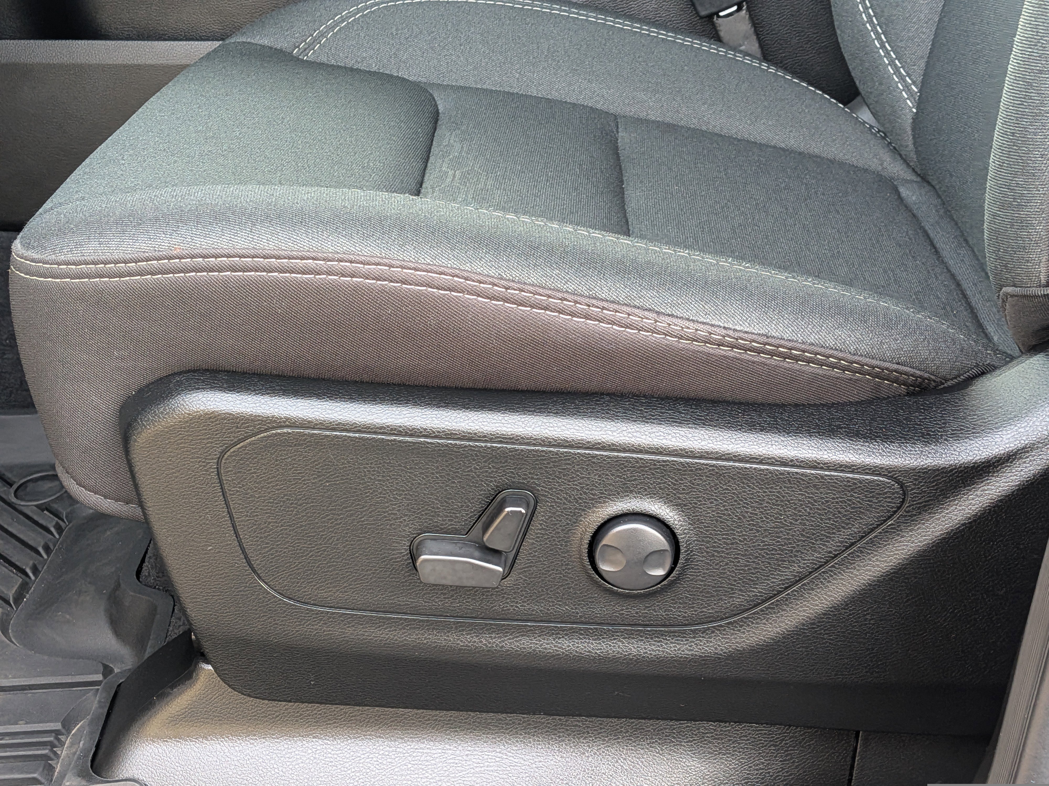 Used 2025 RAM 1500 Big Horn image 17