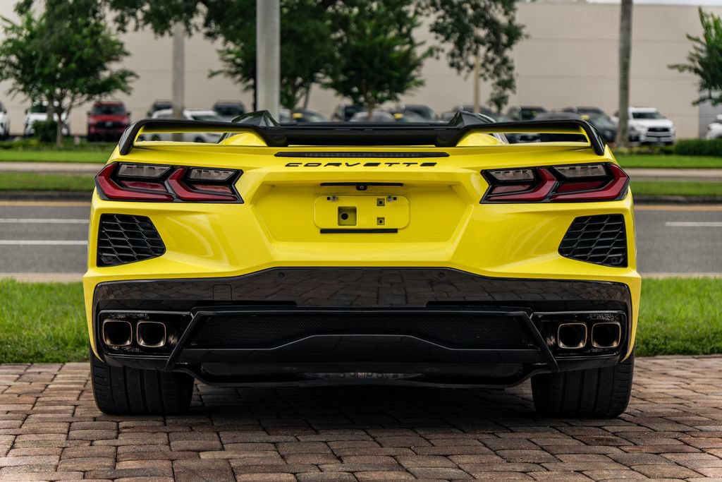 Used 2023 Chevrolet Corvette Stingray Preferred Conv w/ Z51 Performance Package RWD image 5