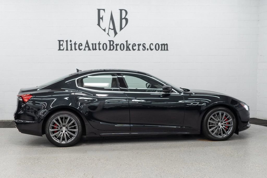 Used 2022 Maserati Ghibli Modena Q4 image 5