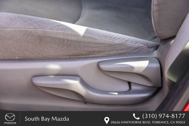 Used 2012 Toyota Prius Three w/ Preferred Accessory Pkg FWD image 22