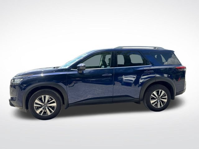 Used 2022 Nissan Pathfinder SL w/ Lighting Package (N92) AWD/4WD image 2