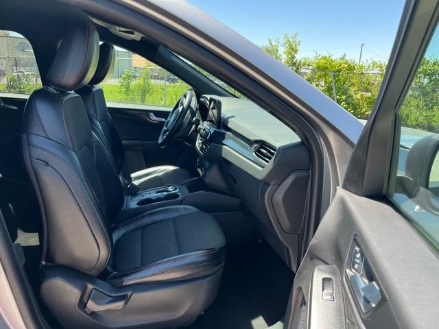 Used 2024 Ford Escape ST-Line FWD image 25