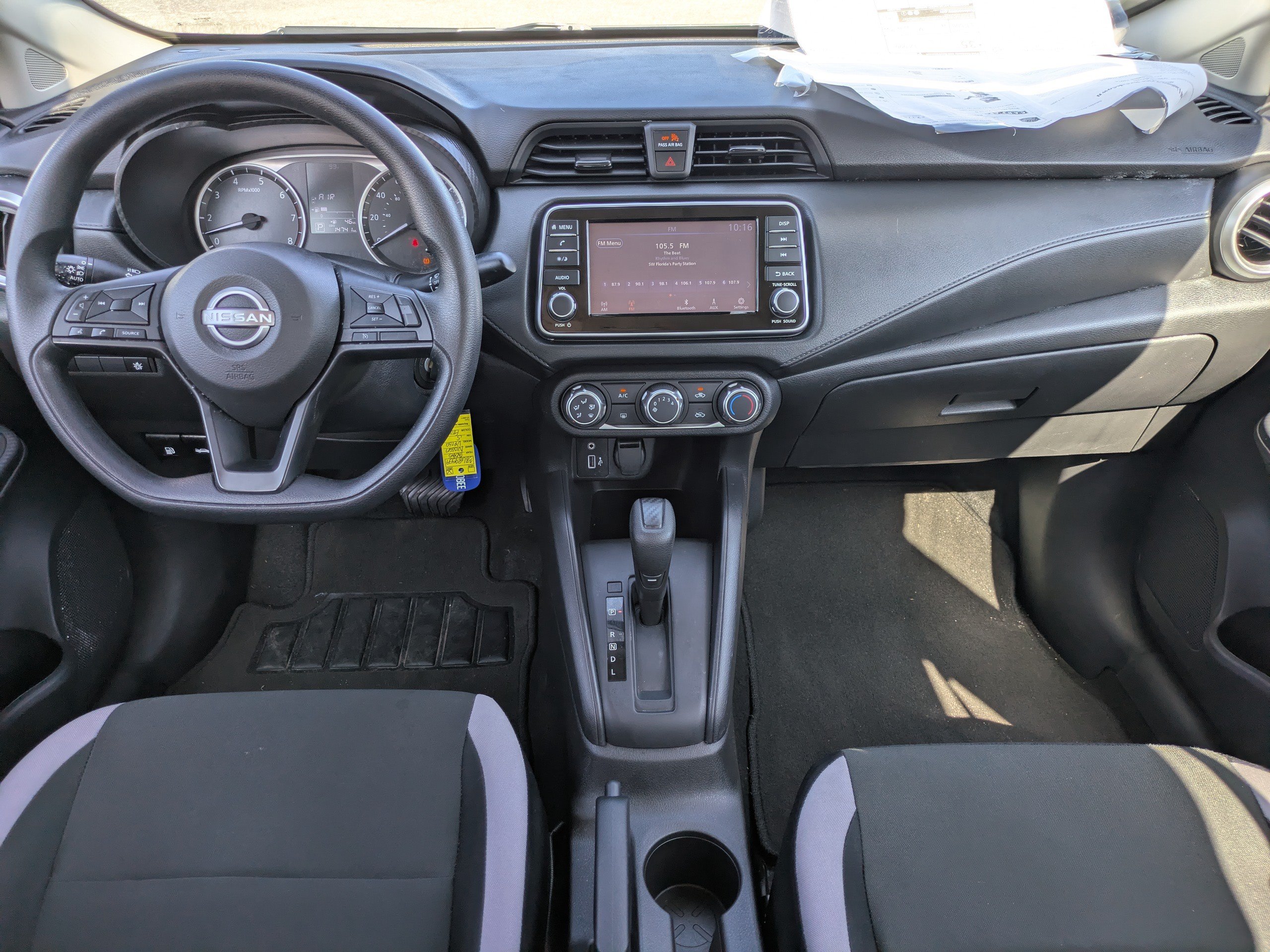 Used 2025 Nissan Versa S w/ Trunk Package FWD image 14