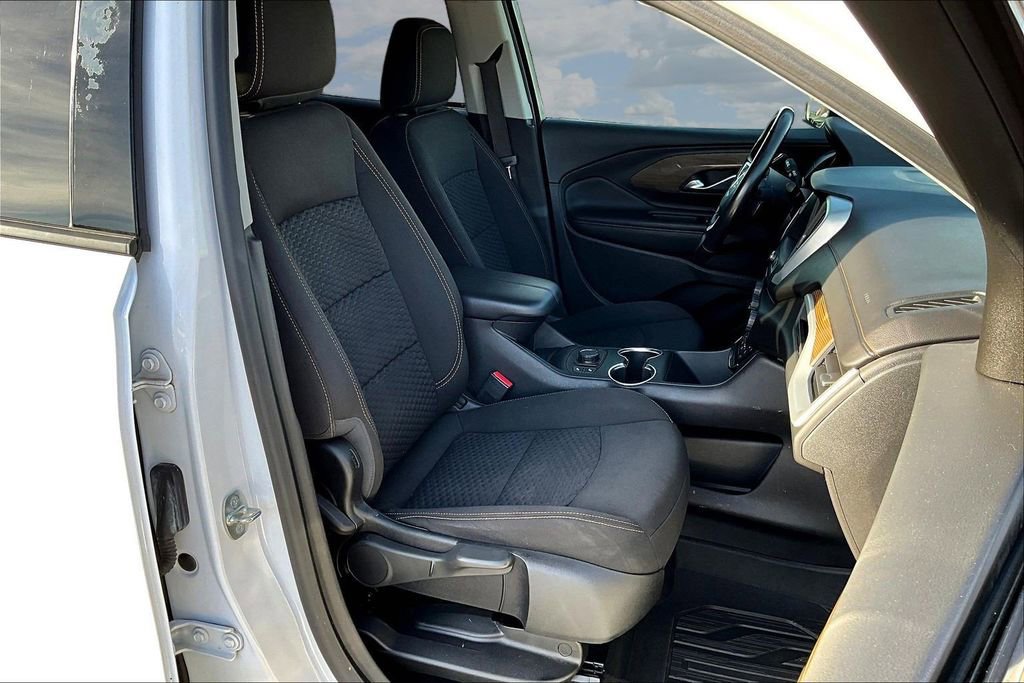 Used 2020 GMC Terrain SLE w/ Driver Convenience Package image 30