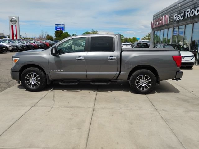 Used 2021 Nissan Titan SV w/ SV Convenience Package AWD/4WD image 8
